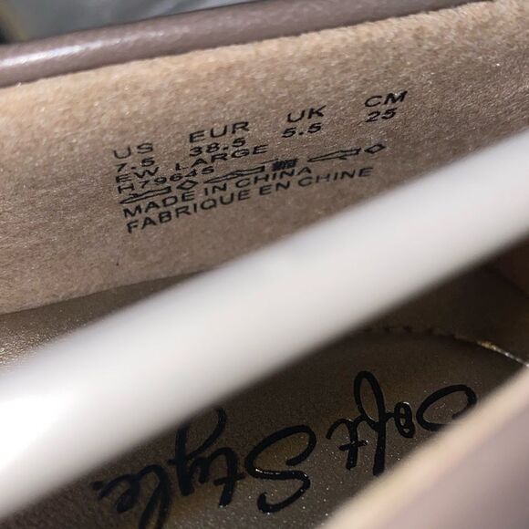 Soft Style Angel II Pumps, Women's Size 7.5 EW,  Extra wide Nude Plum New In Box - Picture 8 of 11